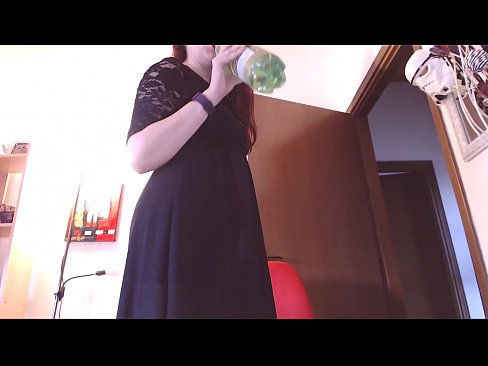 ❤️ Una schiava sottomessa che ama le mutandine sporche e lussuriose è costretta a masturbarsi dopo aver visto questo video! Video di sessoal it.hentai-ita.ru ☑