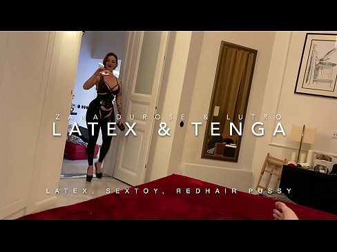 ❤️ Sorellastra dai capelli rossi in costume di latex scopata dal fratellastro Video di sessoal it.hentai-ita.ru ☑